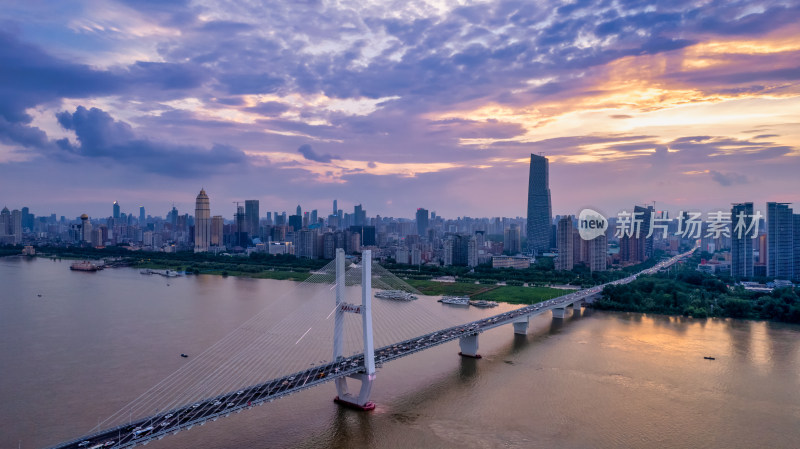 武汉长江二桥与二七长江大桥航拍