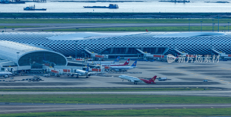 深圳机场航站楼、深圳机场起飞飞机