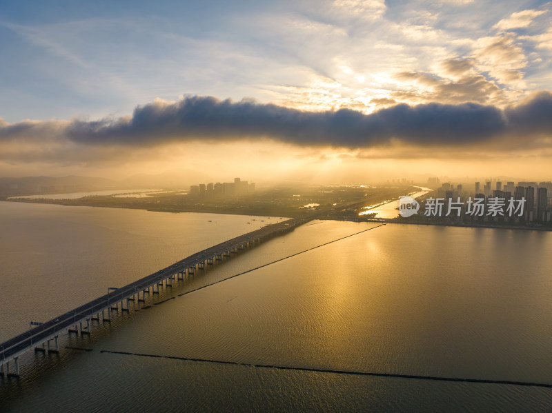 珠海市金湾鹤港高速日落航拍