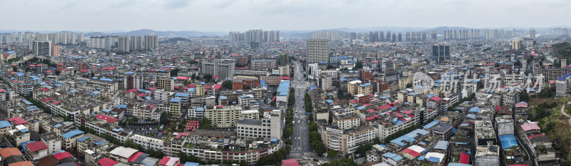 隆回县城雨后风光