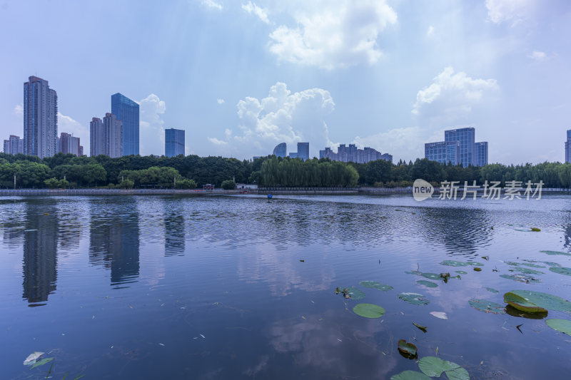 武汉江汉区后襄河公园风景