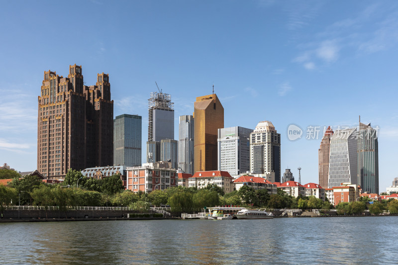 天津海河风景线小白楼商圈城市建筑风光航拍