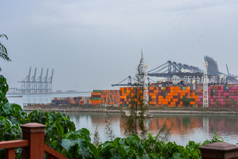 深圳盐田国际集装箱码头