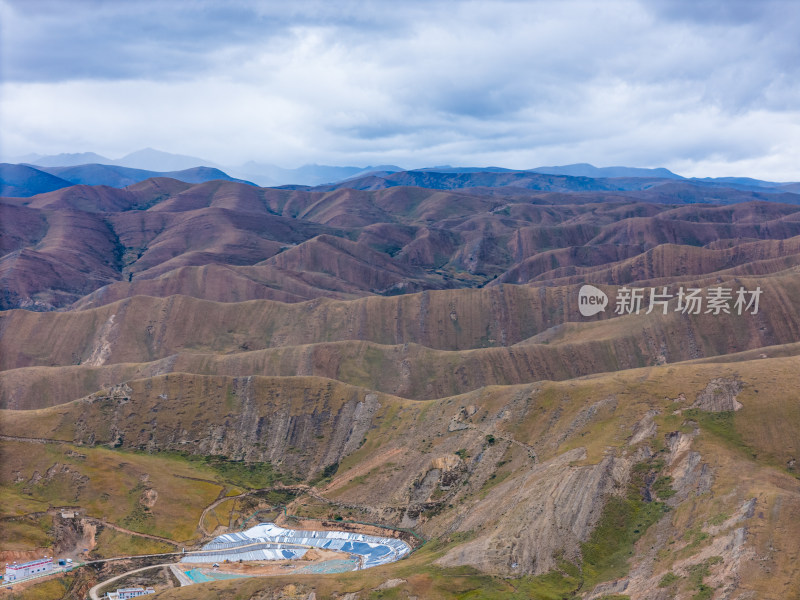 四川天空高城理塘 格聂自然风光