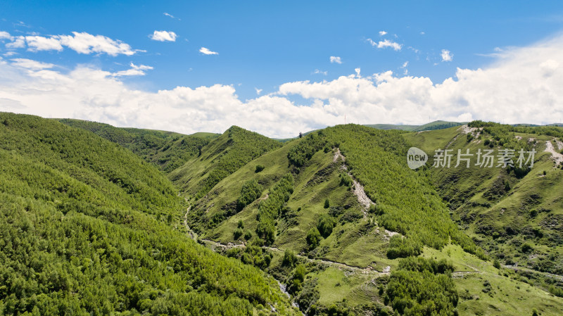 四川甘孜道孚县八美的高原山区风光