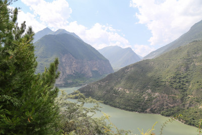 四川川西阿坝州茂县叠溪海子高视角风景