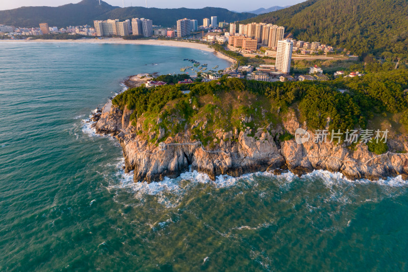 大海海洋礁石海浪沙滩海岛海陵岛航拍摄影图