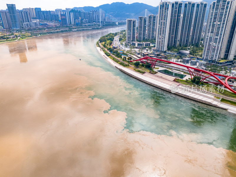 宜宾长江河流城市风光航拍图