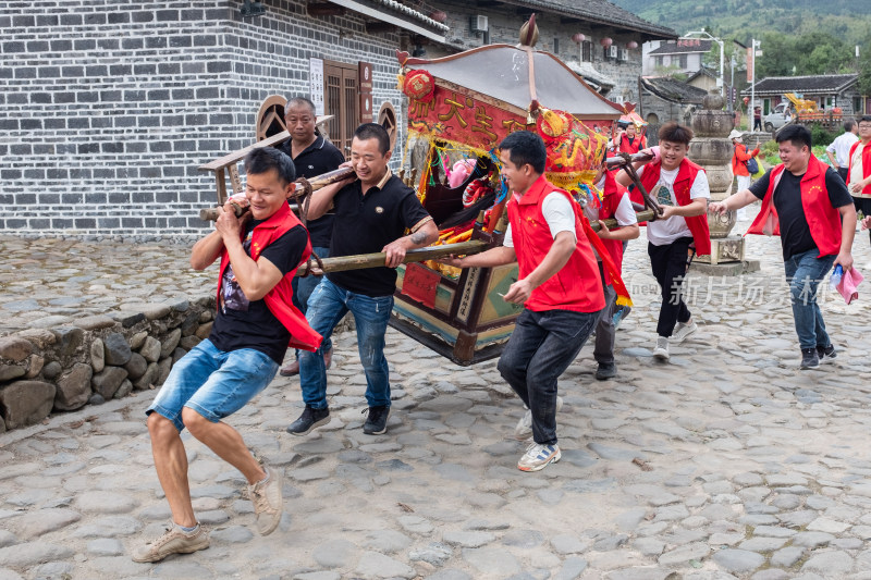 福建漳州的游神活动