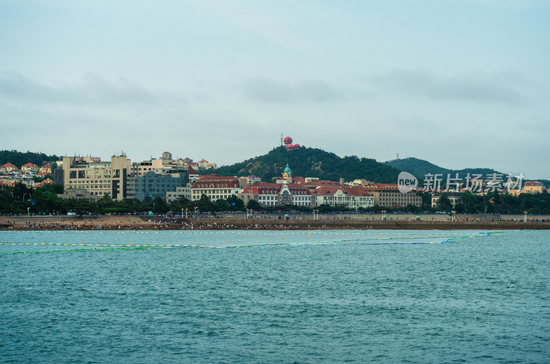 远眺青岛信号山公园