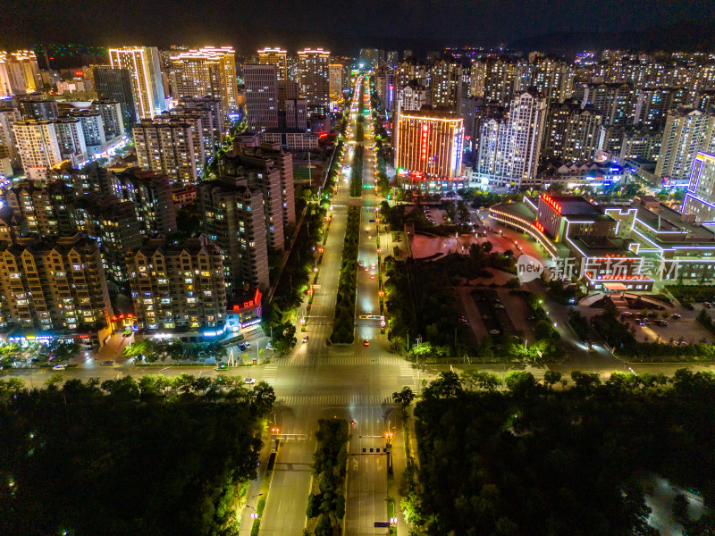 甘肃定西城市夜景交通航拍图