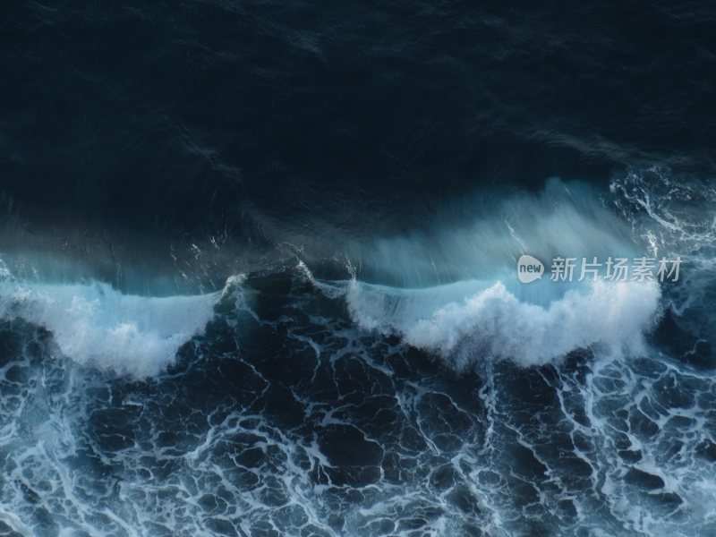 大海浪花巨浪浪潮汹涌海浪波涛汹涌