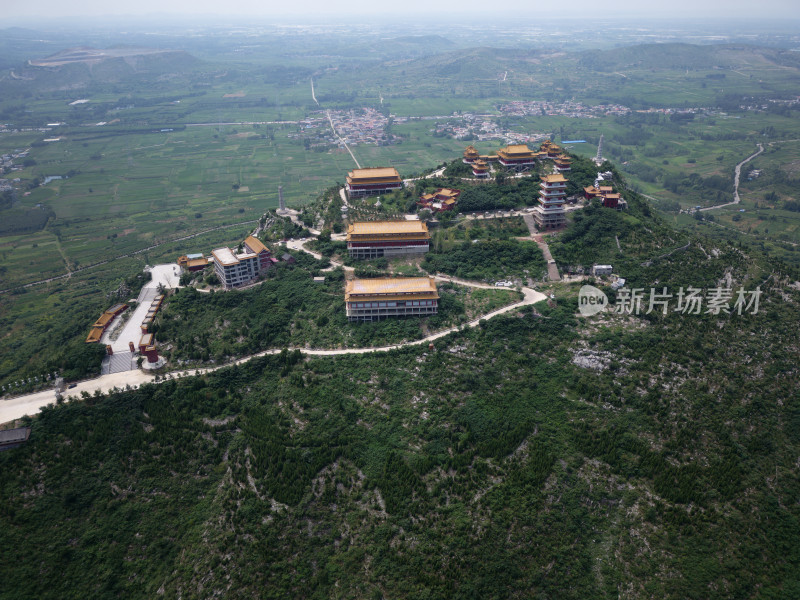 航拍山东枣庄峄城石榴园之大光明寺