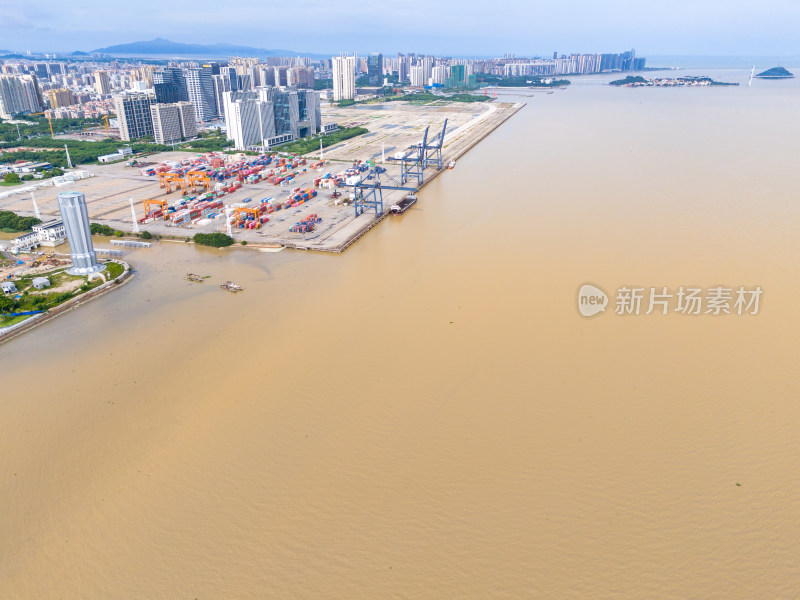 广东汕头城市建设河流航拍图