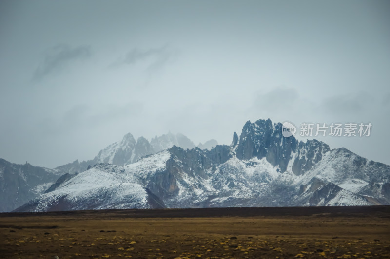 山川云雾自然风景