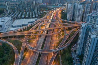 城市三环路交通车流夜景