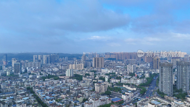 航拍四川乐山城市建设乐山大景摄影图