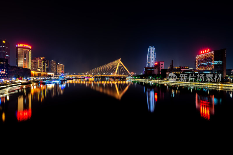 浙江宁波老外滩三江口夜景夜色城市建筑景观