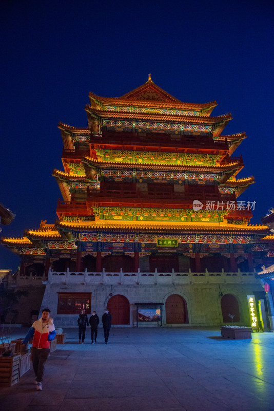 日照莒国古城夜景中式古建筑灯笼装饰