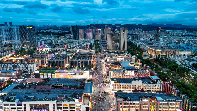 广东深圳城市夜幕降临夜景航拍