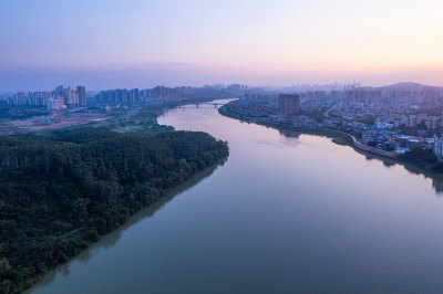 广西南宁邕江仙葫与灵龟山五象新区航拍全景