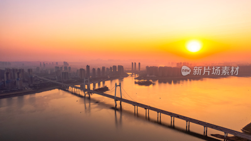 湖南长沙三汊矶大桥城市建筑风光