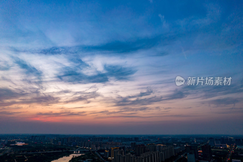 河南周口城市晚霞夜幕降临航拍图