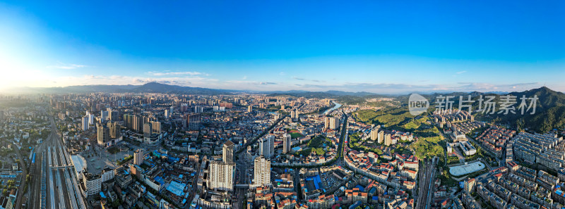 湖南怀化城市清晨航拍全景图