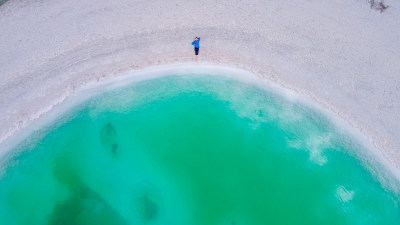 青海大柴旦翡翠湖