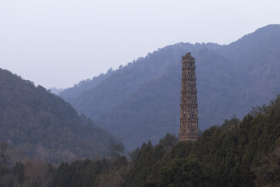 浙江台州国清寺隋塔天台山宝塔古塔田园风光