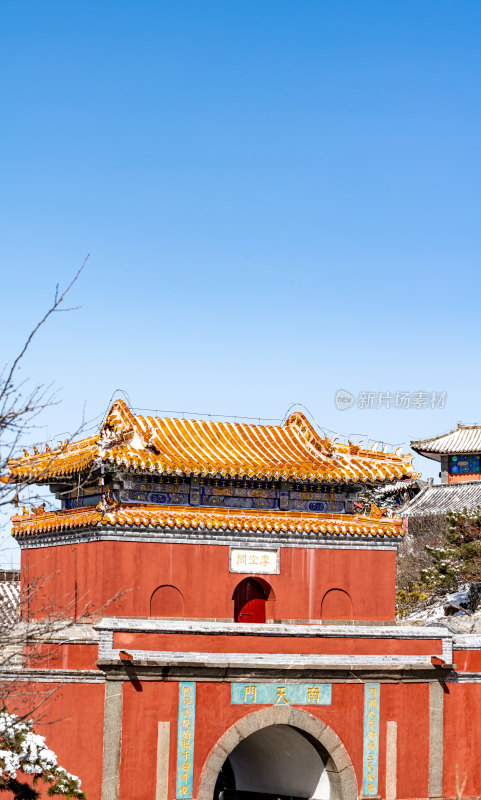 山东泰安泰山风景区雪景自然景观