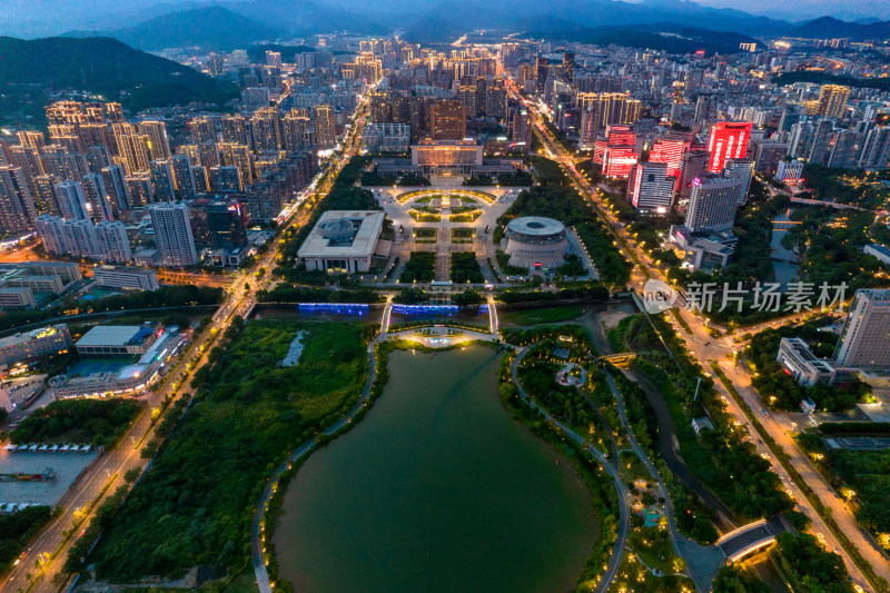 福建龙岩城市夜景航拍摄影图