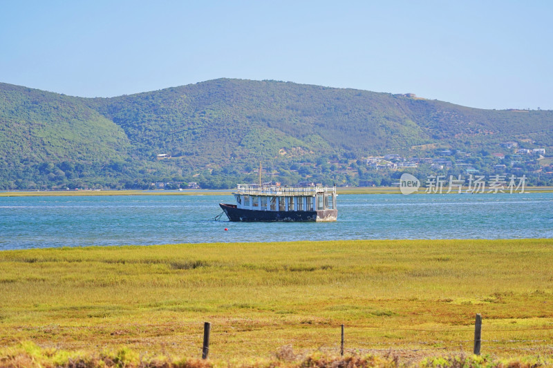 南非奈斯纳潟湖，湖边风景