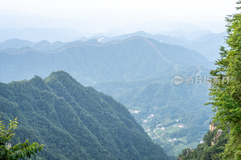 中国湖南张家界的壮丽山脉景观