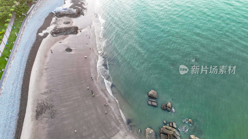 清晨大海海浪沙滩厦门航拍图