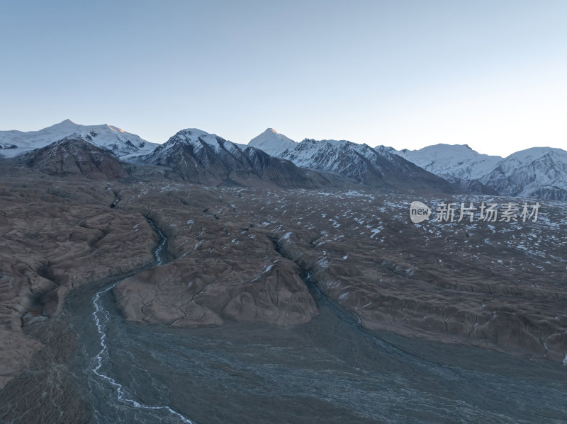 新疆喀什阿克陶塔县白沙湖喀喇昆仑山脉航拍