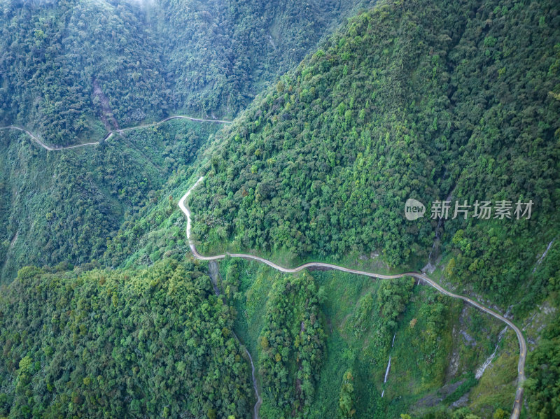 西藏墨脱县雅鲁藏布江高空航拍