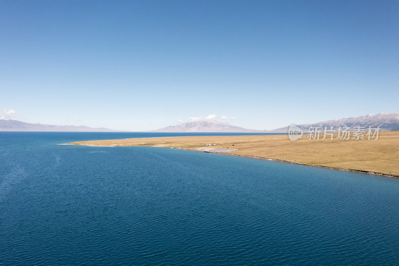 中国新疆赛里木湖夏季风景