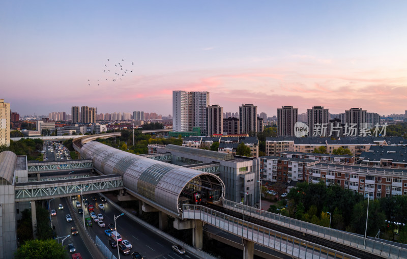 天津复兴门地铁站城市交通建筑日落晚霞风光