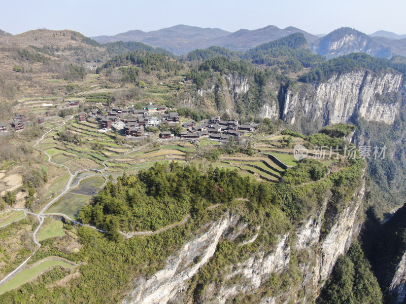 湖南湘西矮寨奇观5a景区航拍摄影图