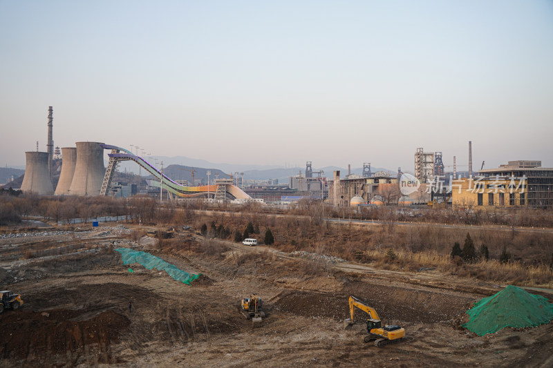 开荒建设荒地基建首钢园