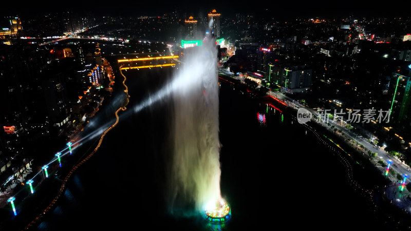 河源夜景航拍河源市夜晚城市建筑风光延时