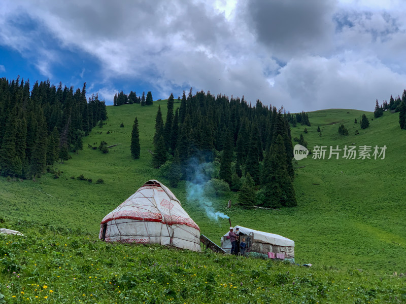 中国新疆伊犁那拉提草原旅游风光