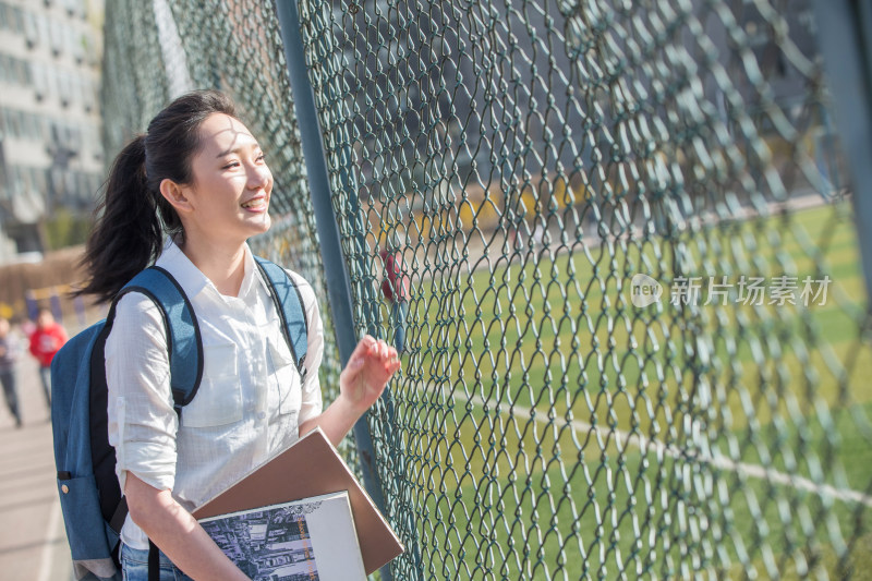 青年女大学生