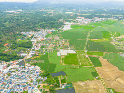 航拍乡村农田田园风光