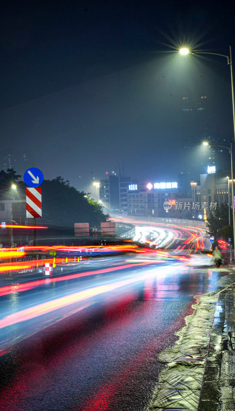 夜景车流与灯光