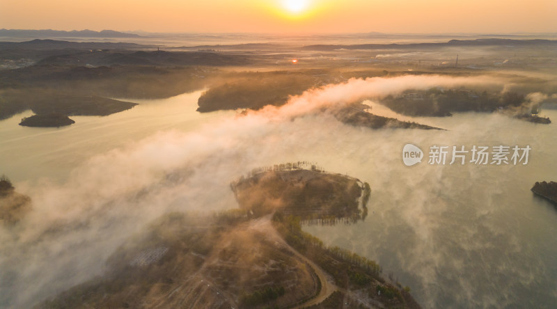 航拍视角山川云雾自然风景