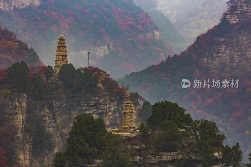 山东济南龙洞景区秋天秋色航拍