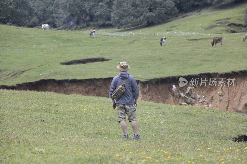 山林户外人像景观