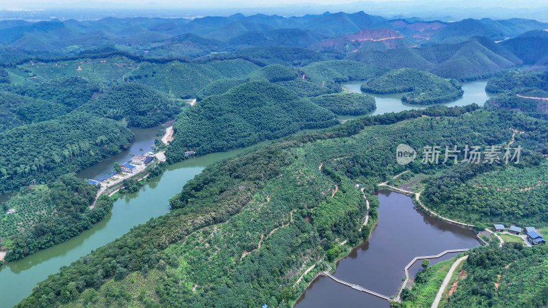 大自然青山绿水自然风光航拍图